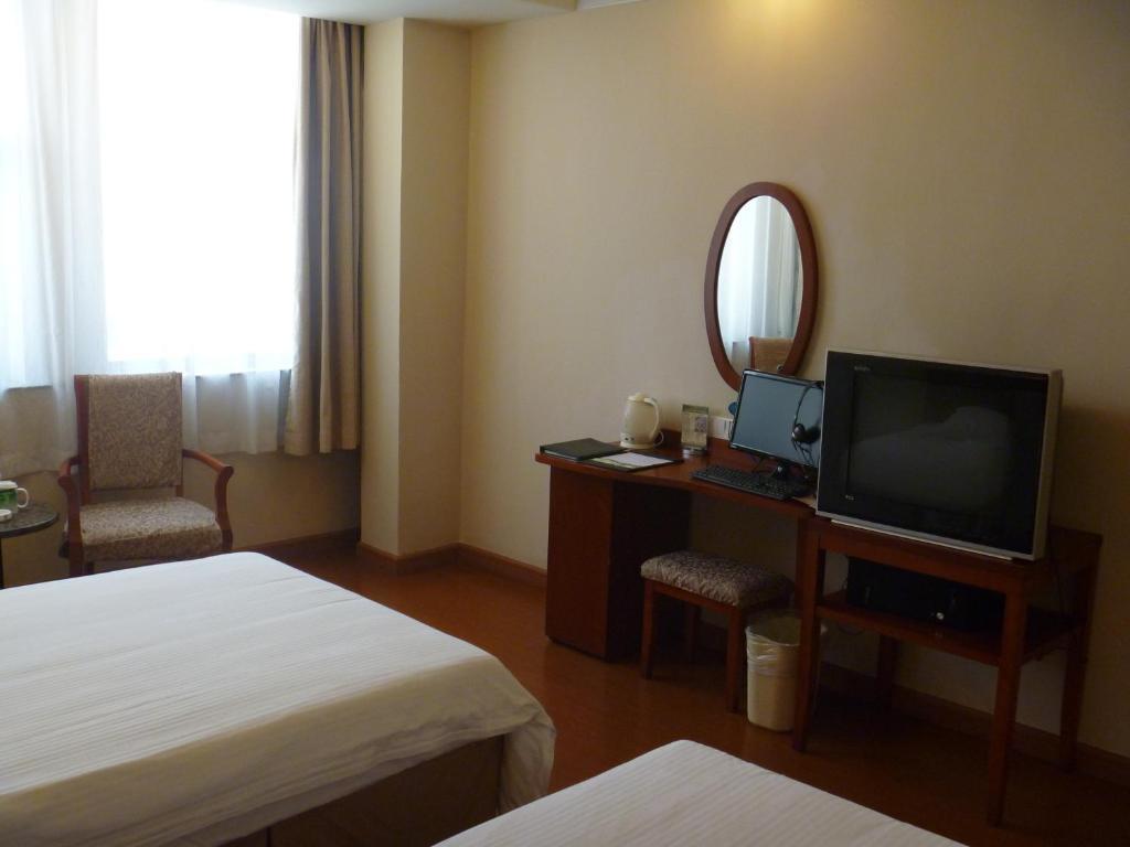 Greentree Inn Jiujiang Railway Station Business Hotel Стая снимка