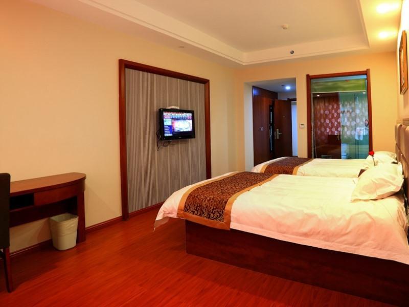 Greentree Inn Jiujiang Railway Station Business Hotel Екстериор снимка