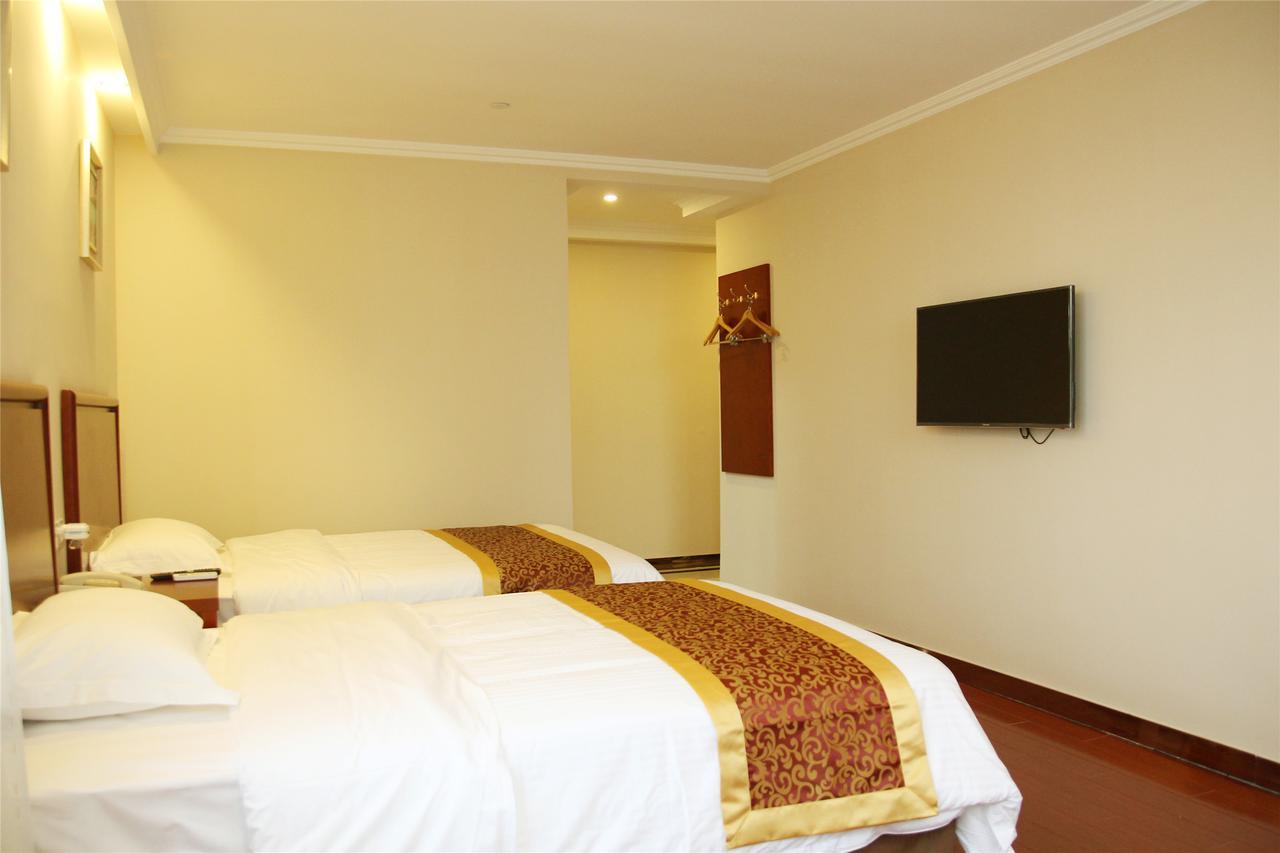 Greentree Inn Jiujiang Railway Station Business Hotel Екстериор снимка