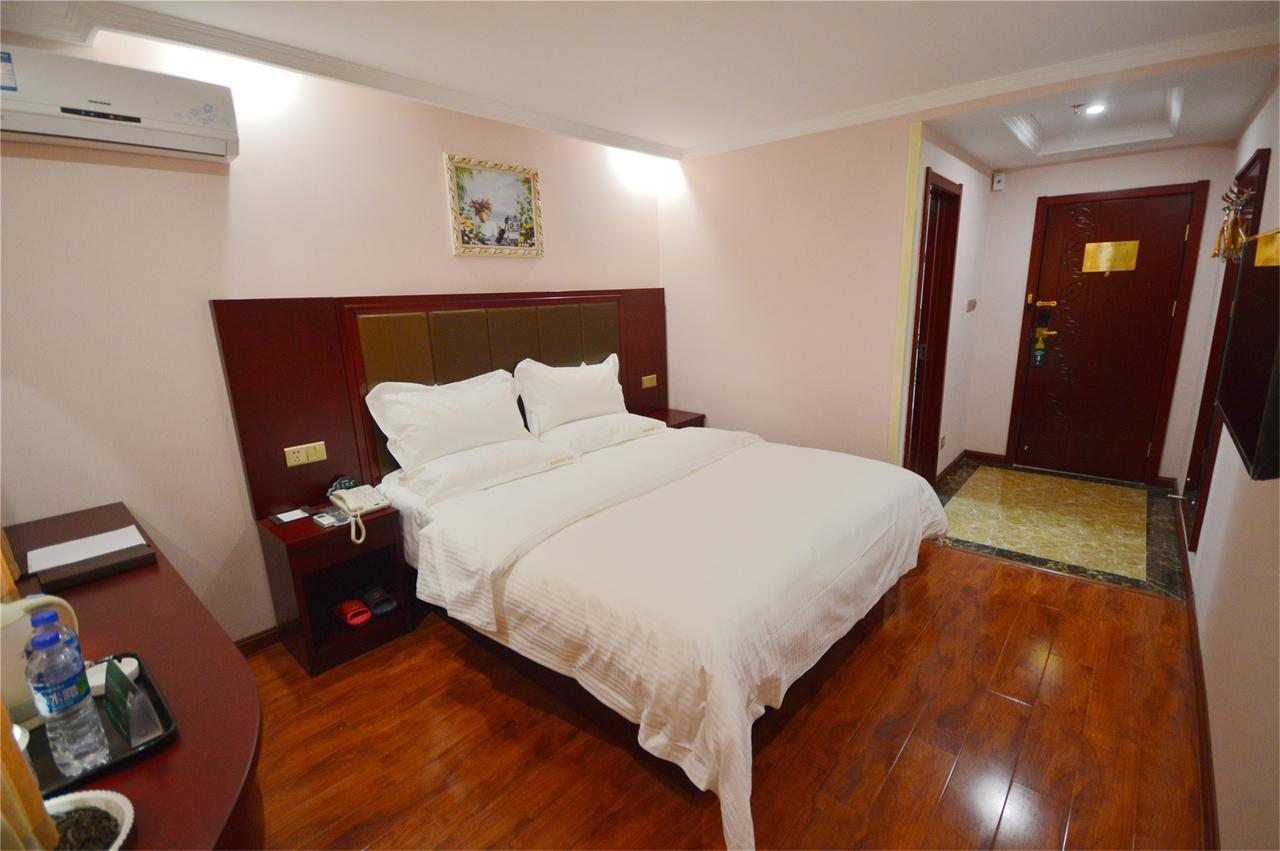 Greentree Inn Jiujiang Railway Station Business Hotel Екстериор снимка